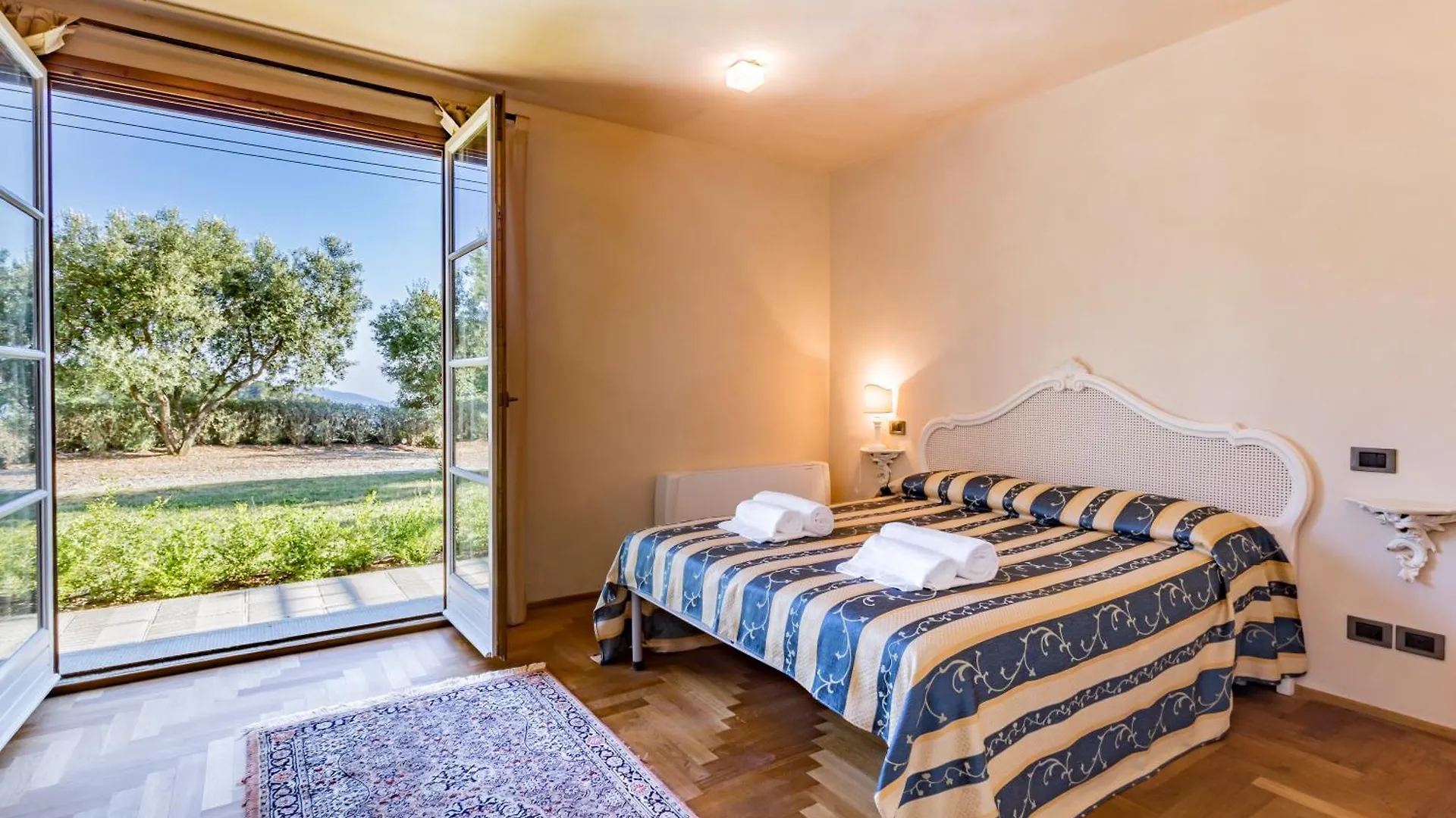 Ponzano Superiore Villa Pendici 0*, Ponzano Superiore